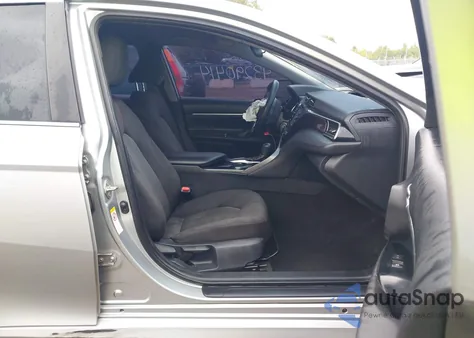 2019 Toyota Camry Le from USA, damaged, VIN 4T1B11HK7KU183020